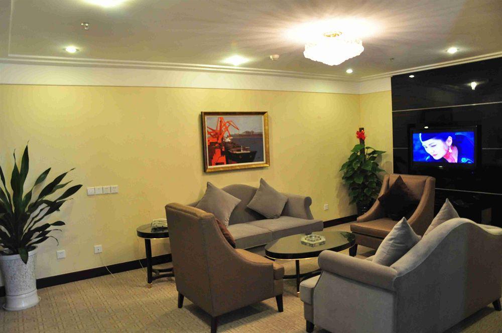 New Cozy Harbour Hotel Nanning Esterno foto