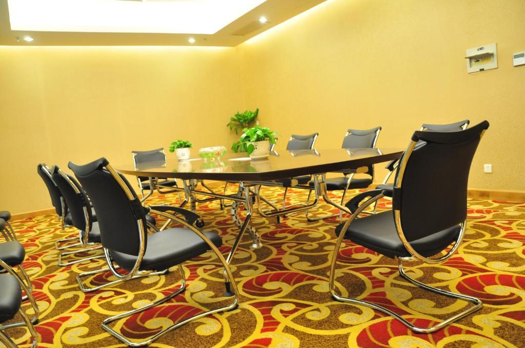 New Cozy Harbour Hotel Nanning Esterno foto